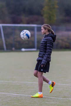 Bild 27 - C-Juniorinnen Training